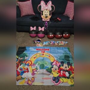 Disney Minnie Mouse and Friends Kids Toy Set - Pink, Black, Red